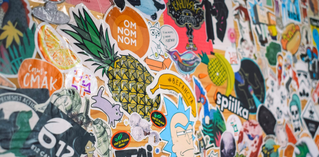 Stick and Share Packs: The Perfect Gift for Friends and Fandom Lovers