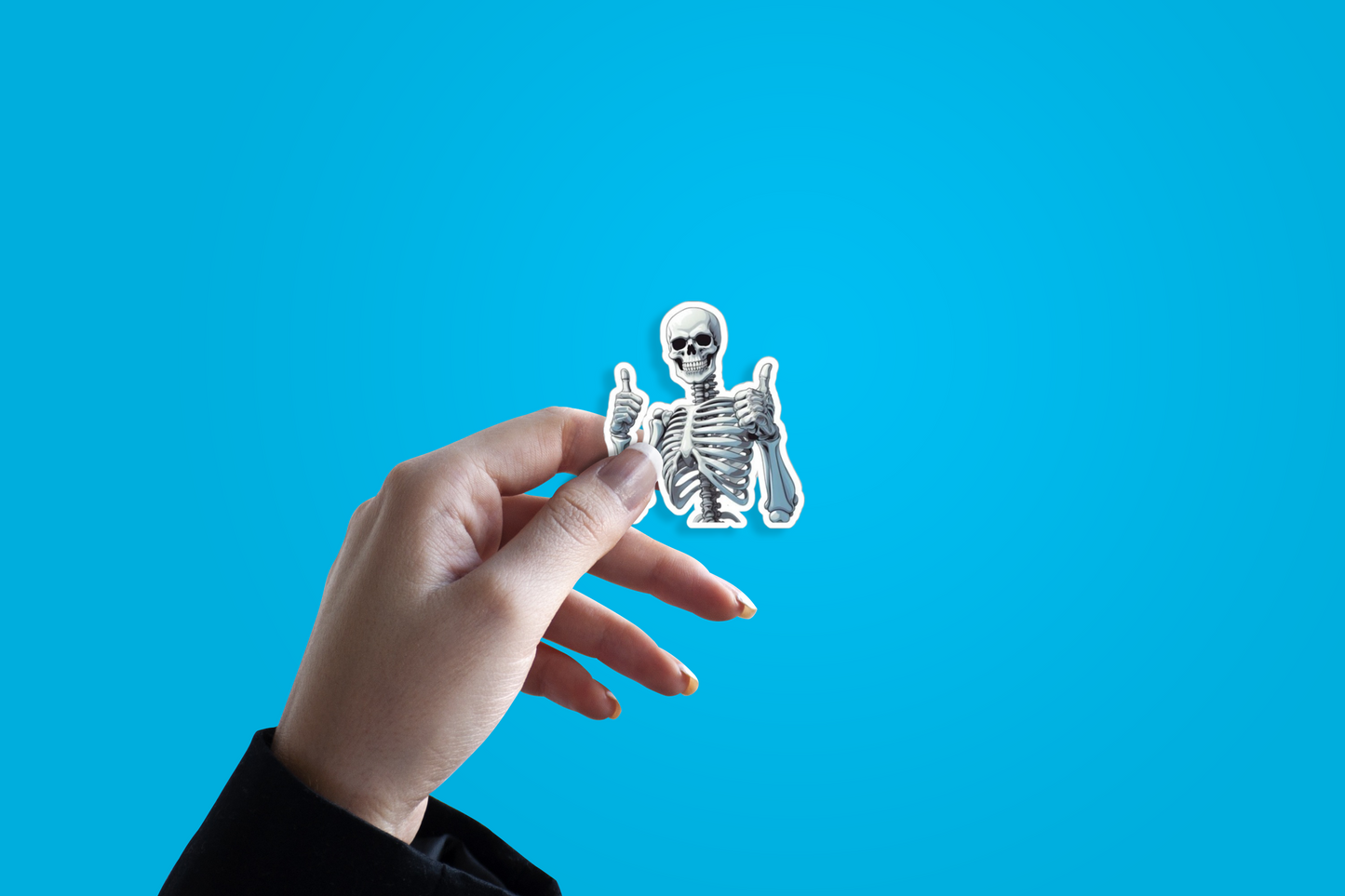Classic Skeleton Duo – Gothic Aesthetic.